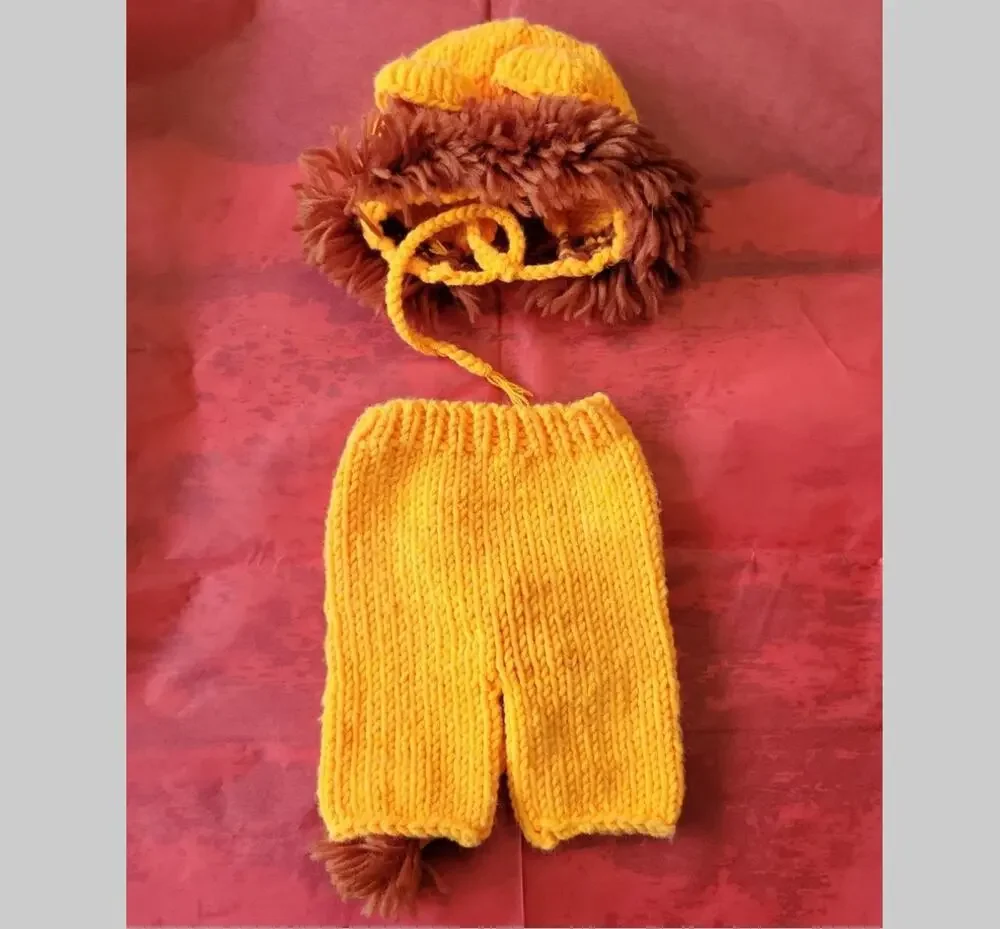 Handmade infant baby knit/crocheted orange lion costume set prop newborn photos